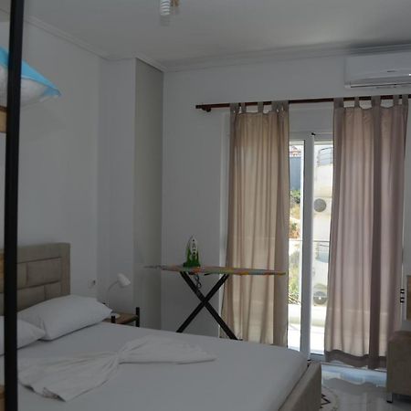 Akil Apartments Sarandë 外观 照片