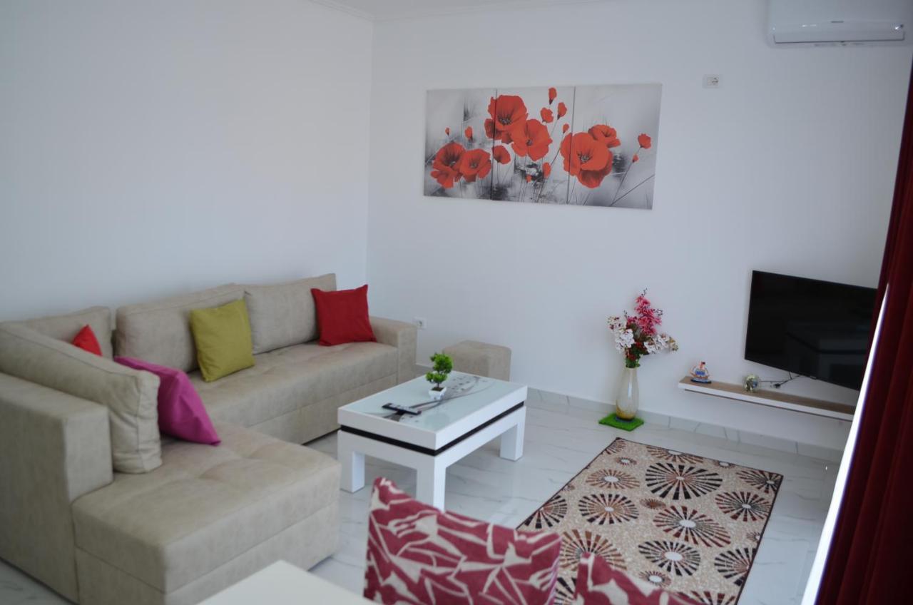 Akil Apartments Sarandë 外观 照片