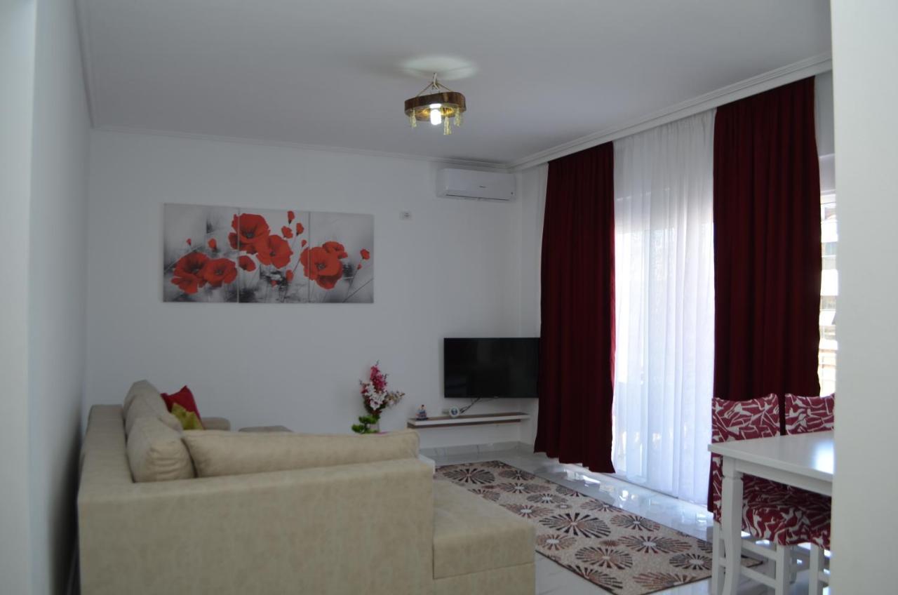 Akil Apartments Sarandë 外观 照片