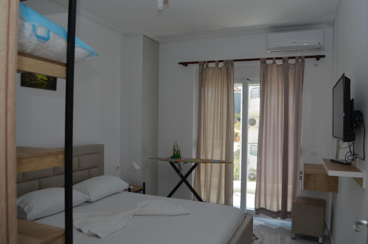 Akil Apartments Sarandë 外观 照片