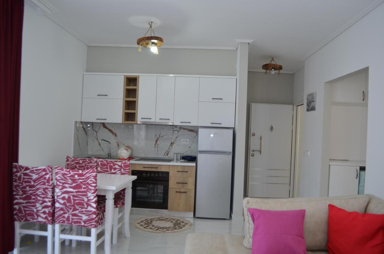 Akil Apartments Sarandë 外观 照片
