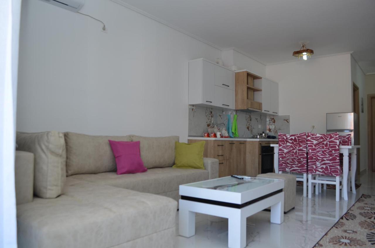 Akil Apartments Sarandë 外观 照片