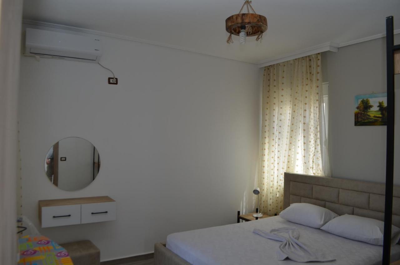 Akil Apartments Sarandë 外观 照片