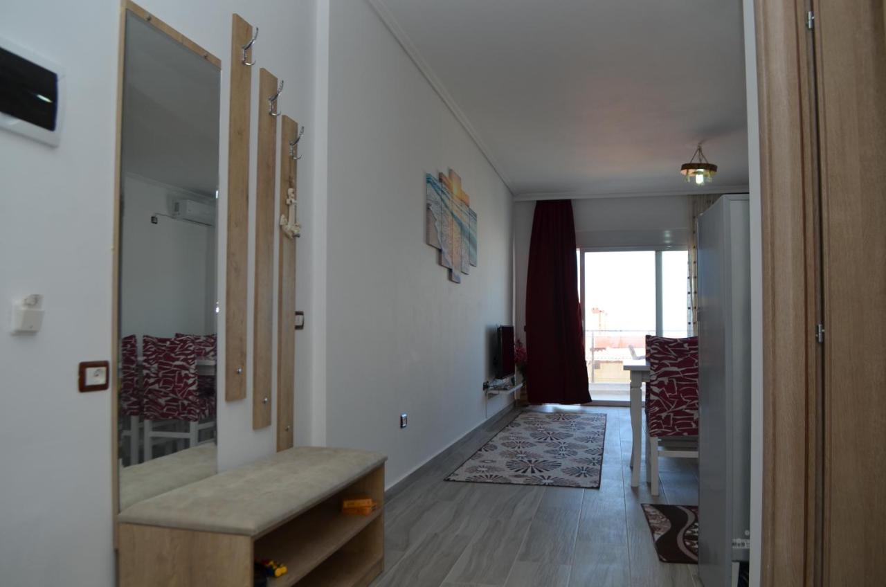 Akil Apartments Sarandë 外观 照片