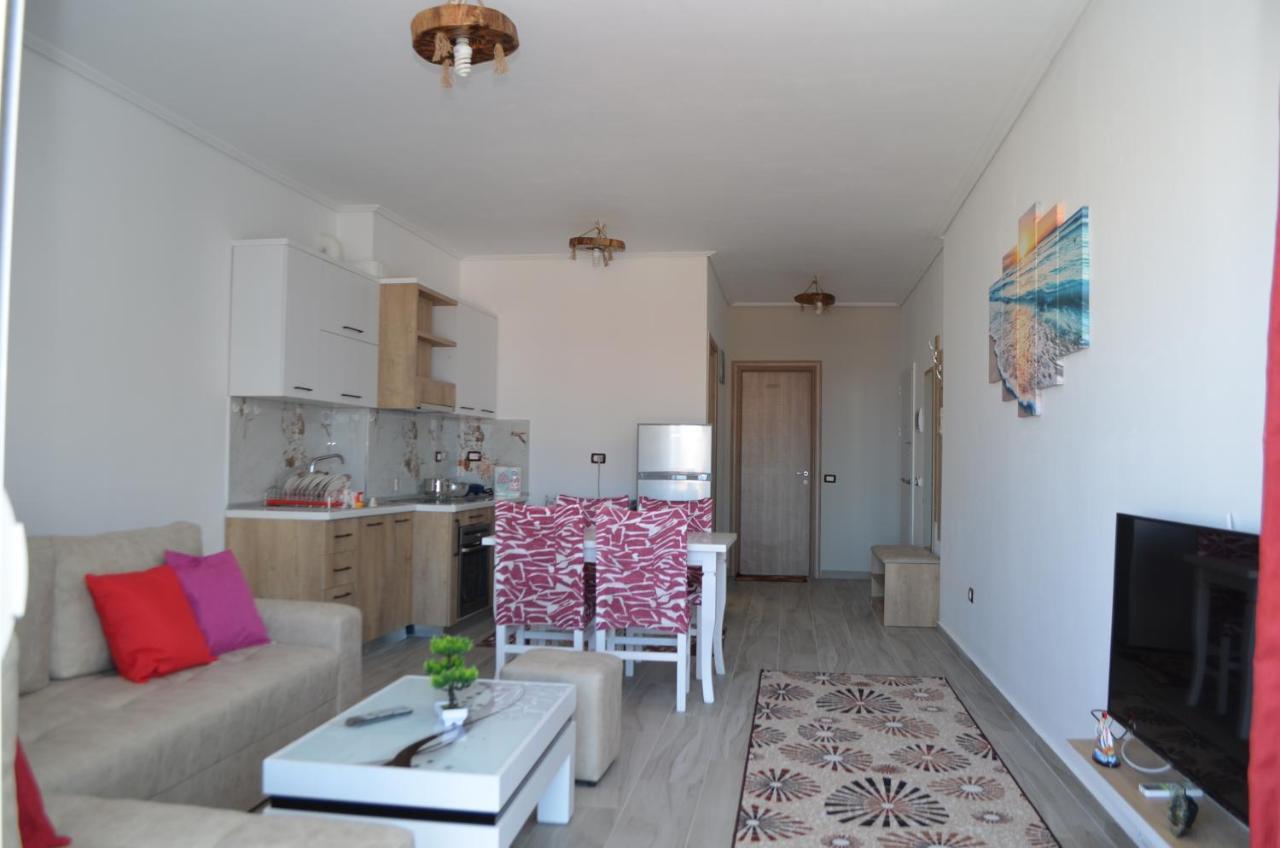 Akil Apartments Sarandë 外观 照片