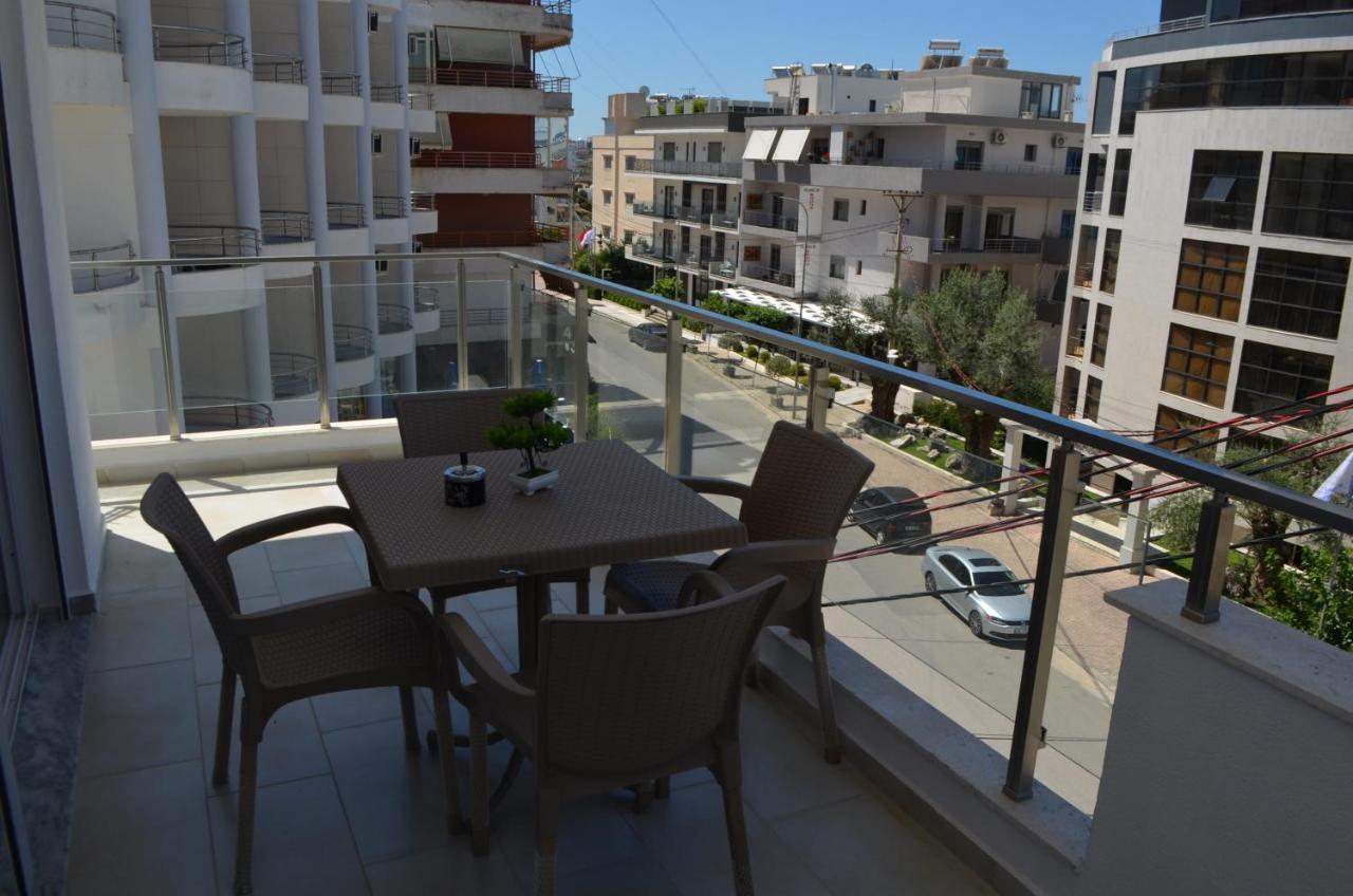 Akil Apartments Sarandë 外观 照片
