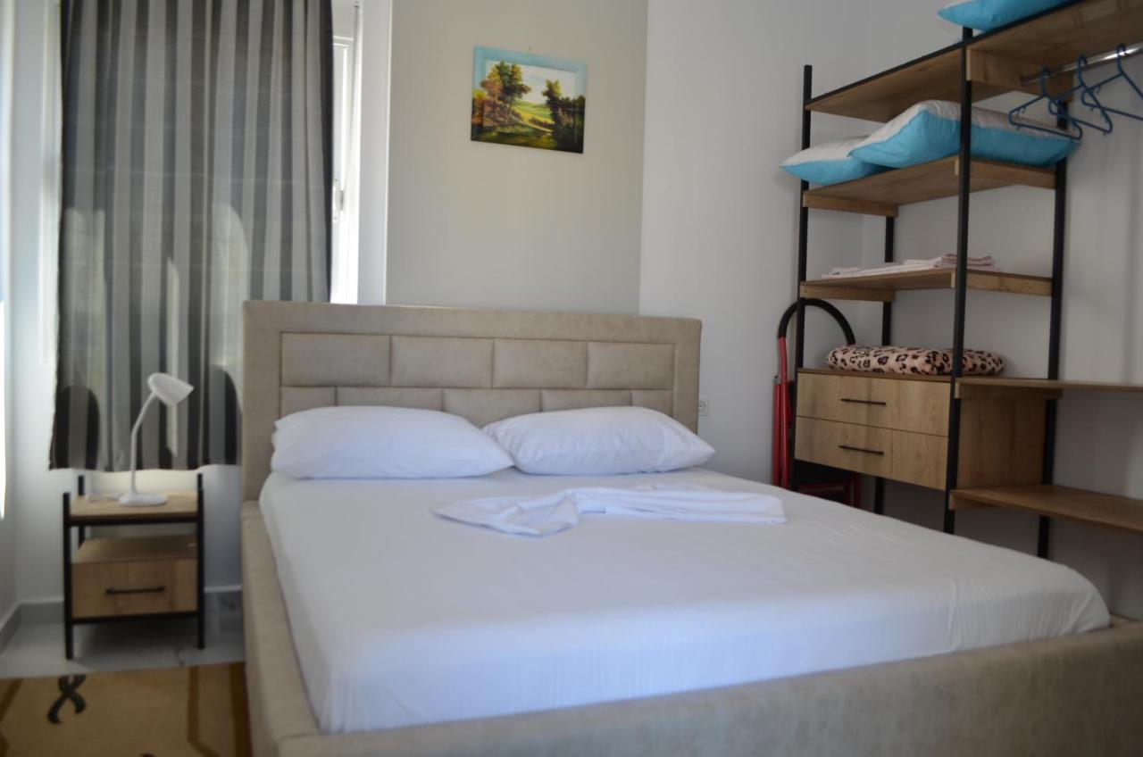 Akil Apartments Sarandë 外观 照片