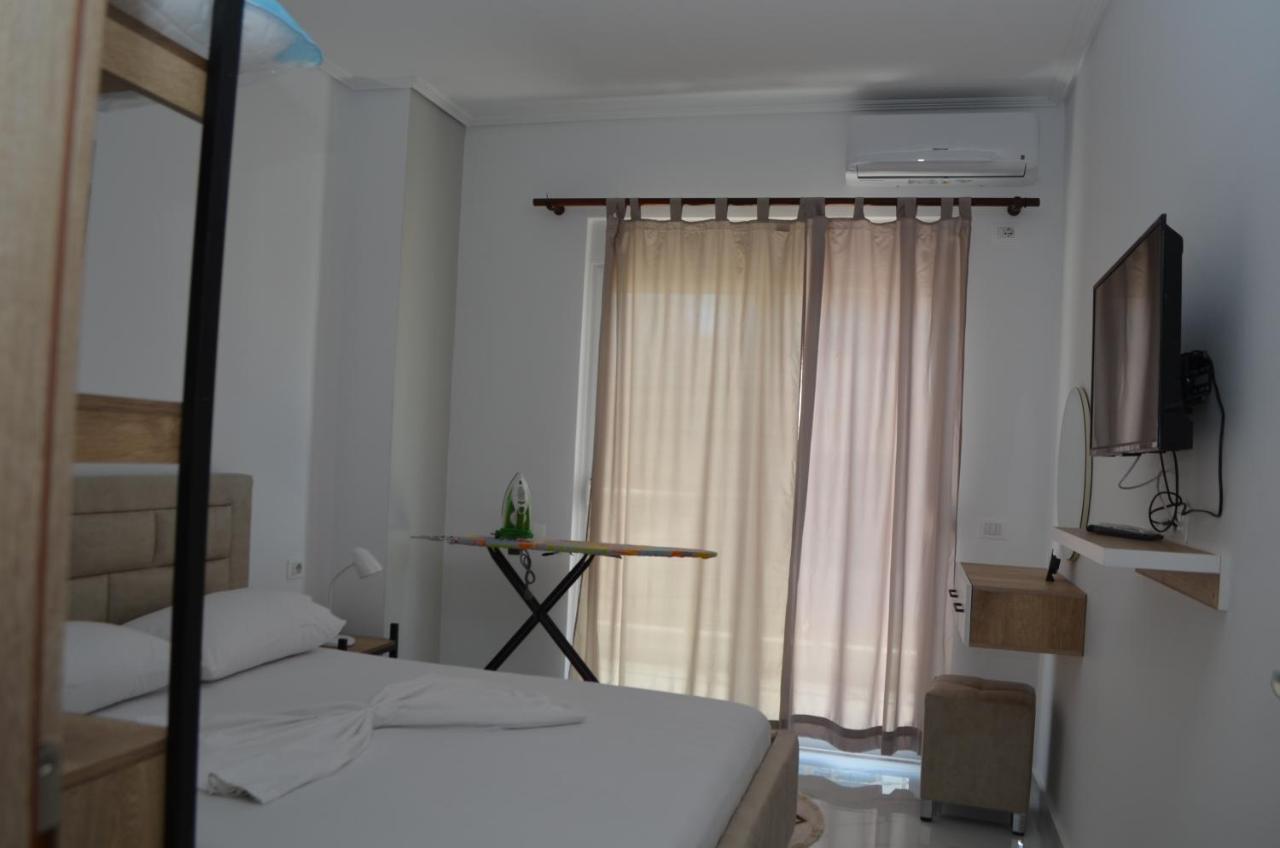 Akil Apartments Sarandë 外观 照片