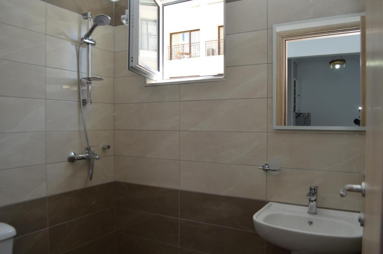 Akil Apartments Sarandë 外观 照片
