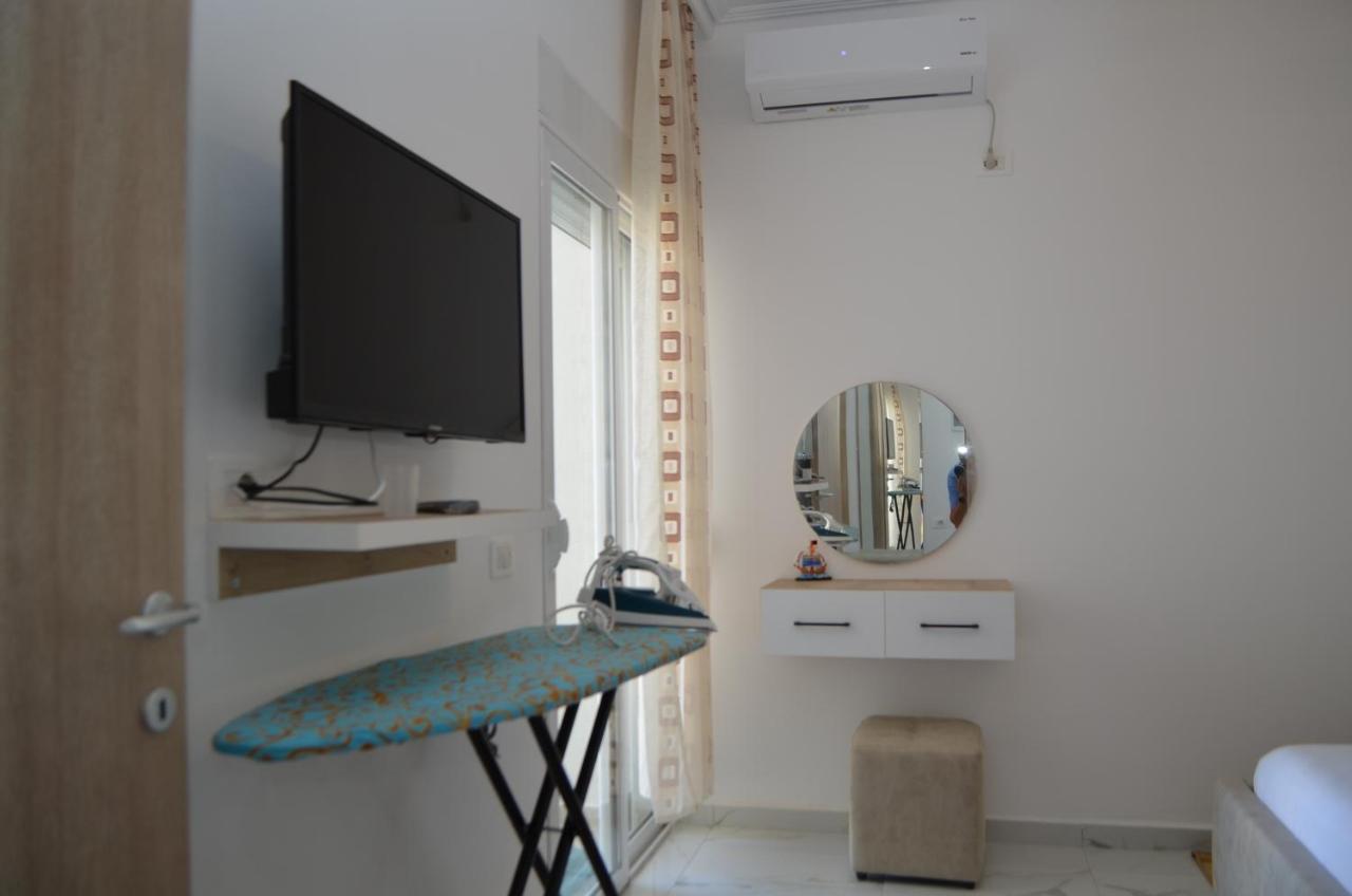 Akil Apartments Sarandë 外观 照片