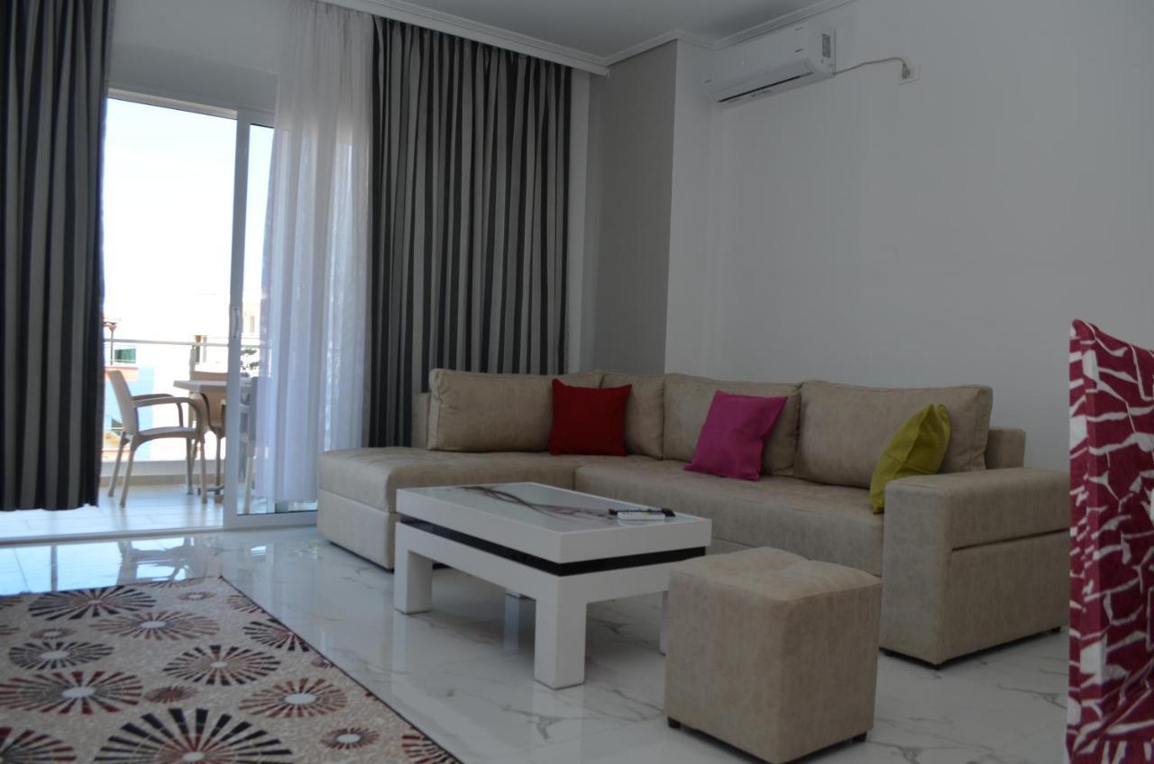 Akil Apartments Sarandë 外观 照片
